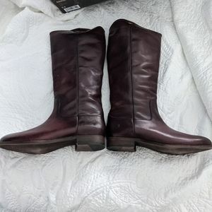 Frye Melissa Button 2 (Wine)